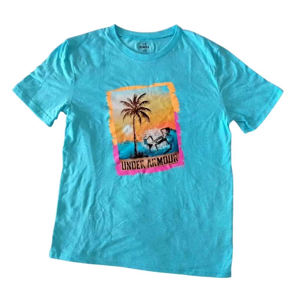 Under Armour Tshirt Boys Size Large Casual Comfy Sporty Active Athletic Travel